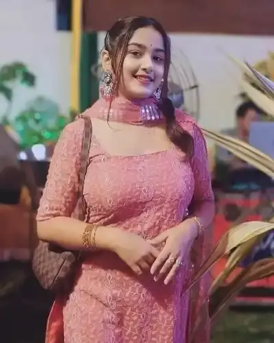 Call Girls Charkhari Cash On Delivery